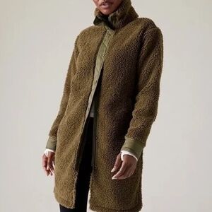 Athleta Cozy Day Hybrid Coat Size XLT Acacia Olive Sherpa